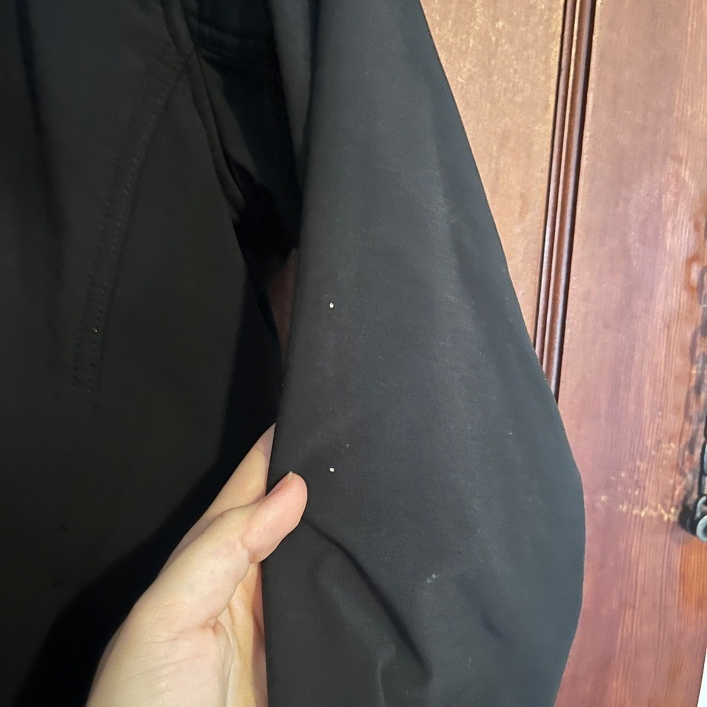 Avalanche Black Outdoor Jacket - Picture 8 of 10